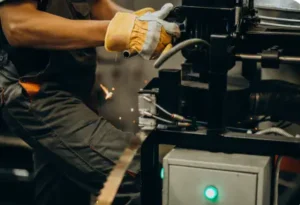 Hyperbaric welding techniques in Lafayette